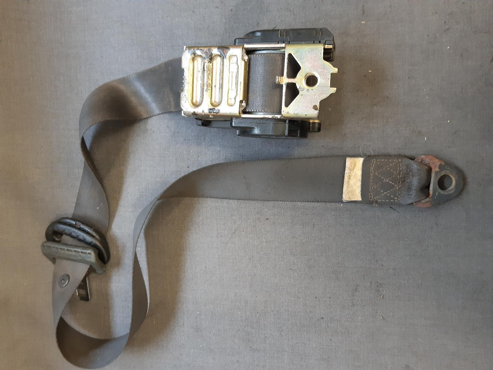 View Auto part Seatbelt/Stalk HOLDEN COMMODORE 2000