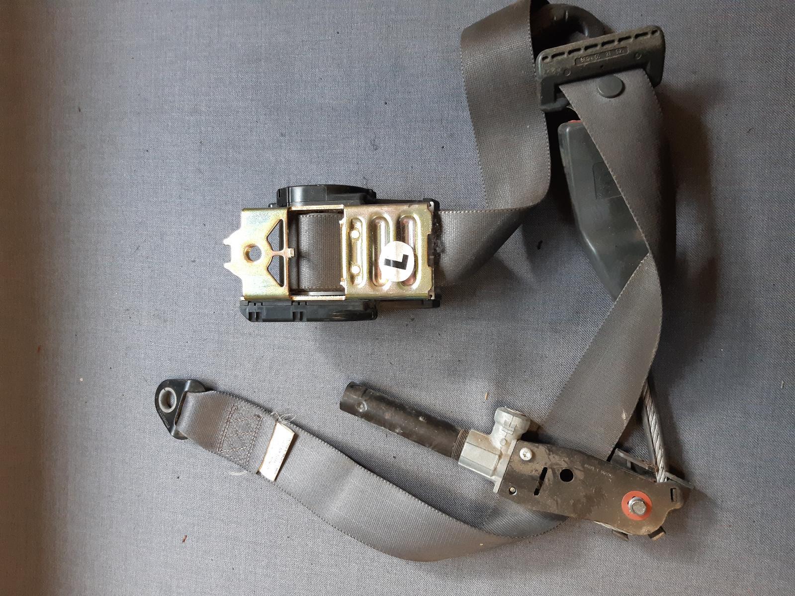 View Auto part Seatbelt/Stalk HOLDEN COMMODORE 2000