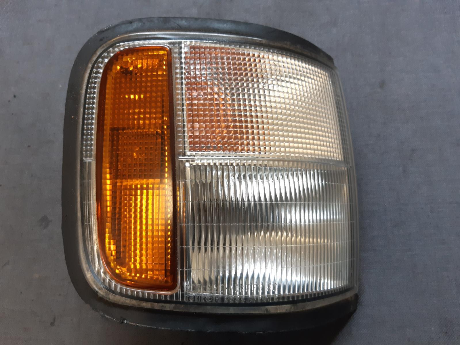 View Auto part Right Indicator/Fog/Side HOLDEN JACKAROO 1996